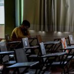 AMLO a favor de mantener concesión de Telmex