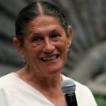 Iba en el camión cuando entró en labor de parto y dio a luz