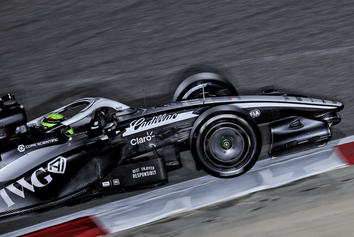 Checo Pérez regresa con fuerza: el emocionante inicio del Gran Premio de Australia