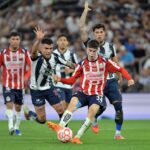 Agentes migratorios reforzarán la seguridad en aeropuertos de Estados Unidos